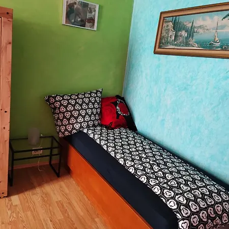 La Paula Fuer Monteure *